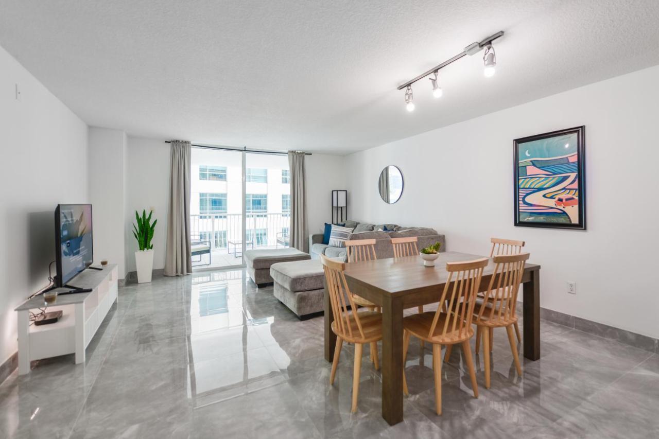 Spectacular Apartment In Heart Of Brickell Miami Esterno foto